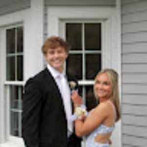 Meet your Posher, Brooke